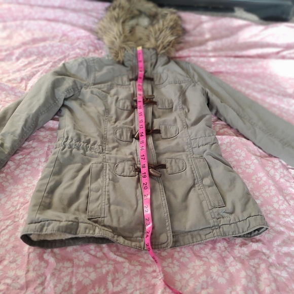 Coat - Picture 5 of 16